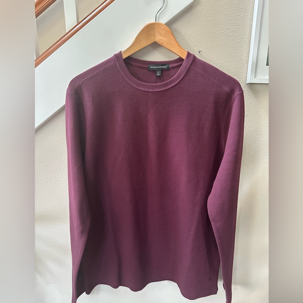 Banana Republic Burgundy Knit Crew